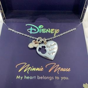 Disney Minnie Mouse heart necklace